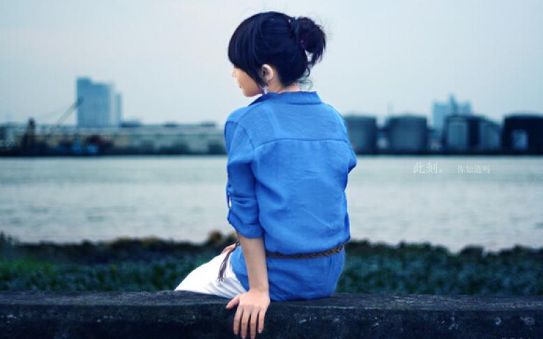 蓝色心情服饰加盟