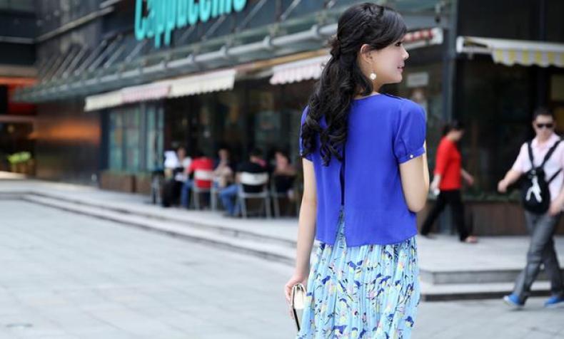 缀爱依女装加盟