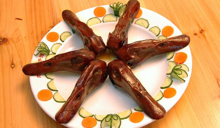 杨龙伟卤菜加盟