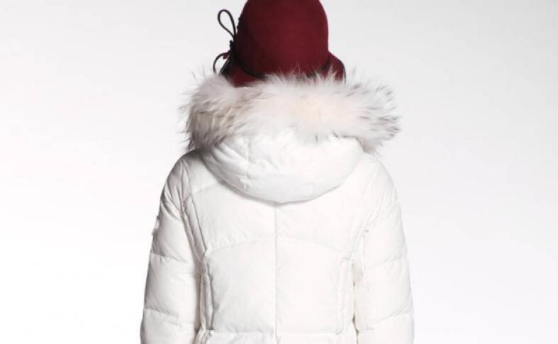雪伦羽绒服加盟