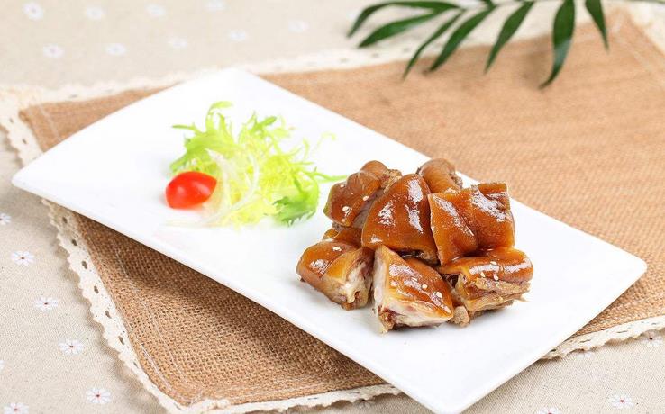 婆婆卤味加盟