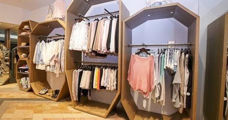 E hyphen world gallery女装加盟