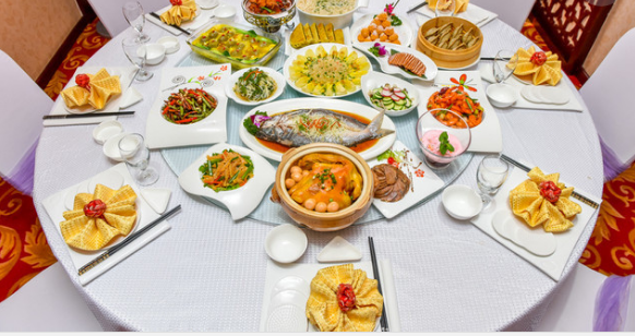好食上青年餐厅加盟