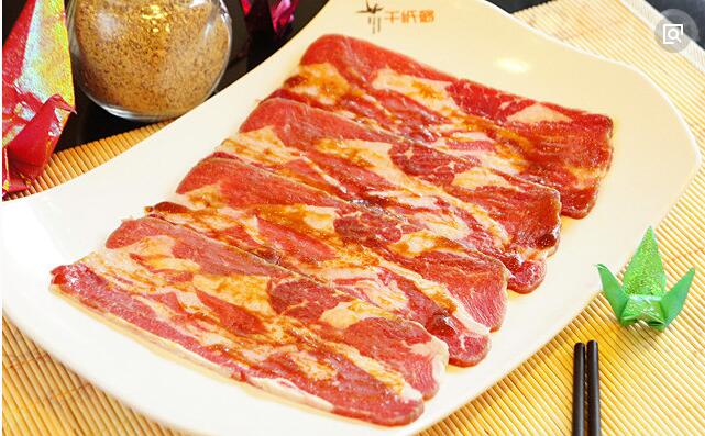 千纸鹤嫩汁烤肉加盟