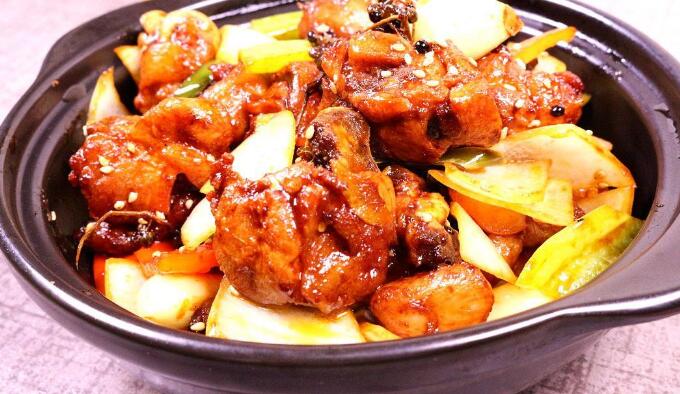 谷枫寨瓦香鸡加盟