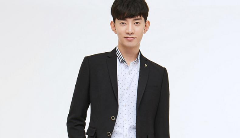 菲狮顿男装加盟