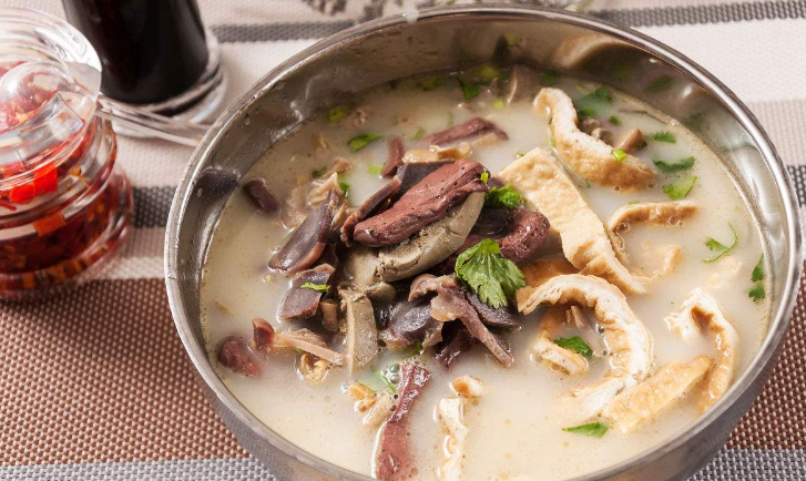 品品鸭血粉丝加盟