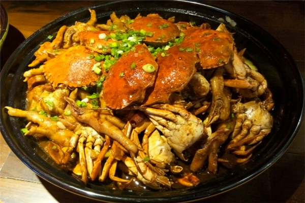 嘟嘴肉蟹煲加盟