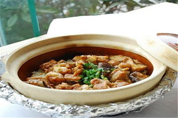 武小龙功夫砂锅加盟