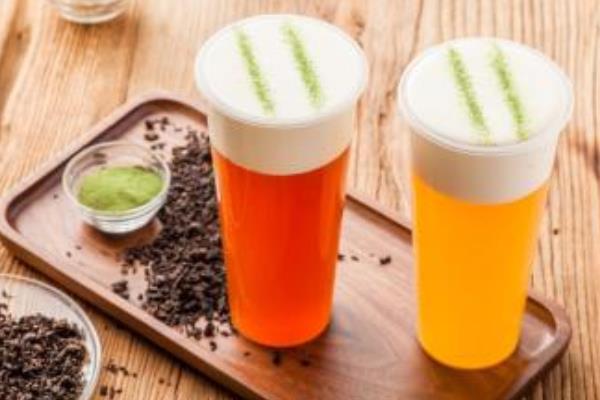 纯本萃茶加盟