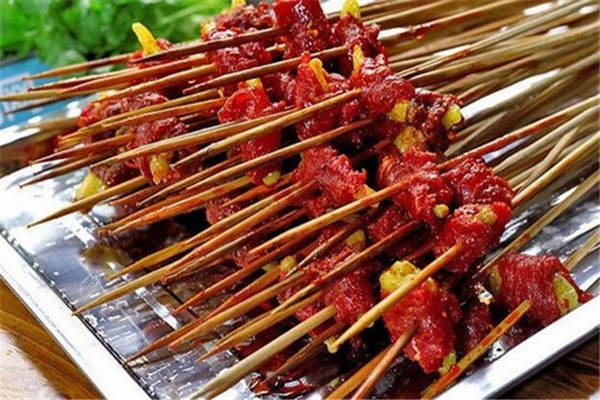 醉疯狂牛串串加盟