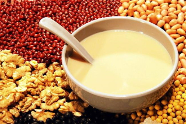 冰泉豆浆馆加盟