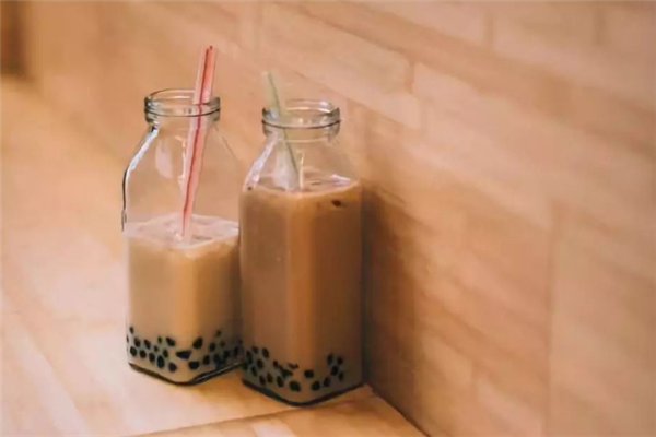 玩作食茶加盟优势