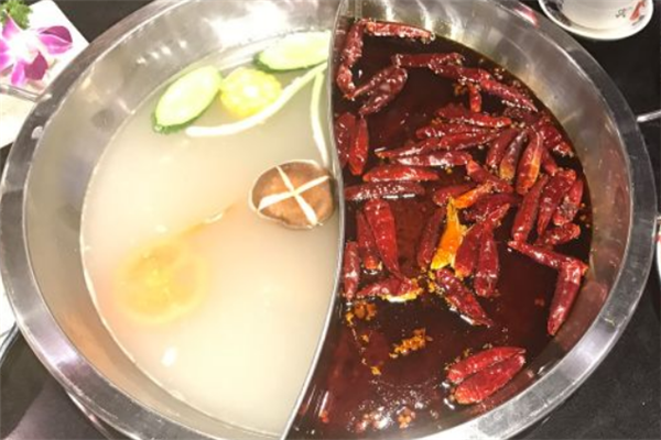 辣辣火锅加盟