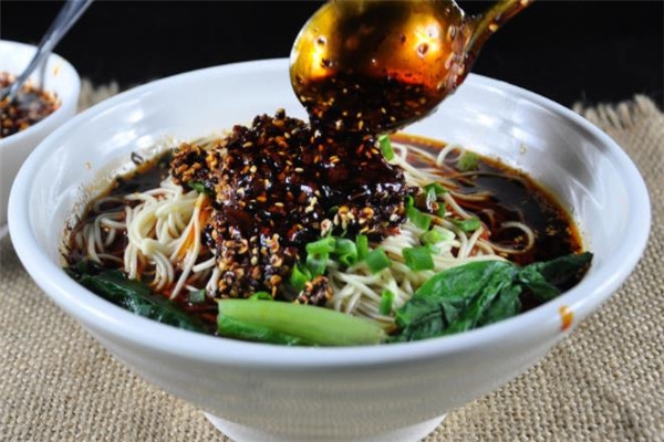 伍麻陆铺加盟