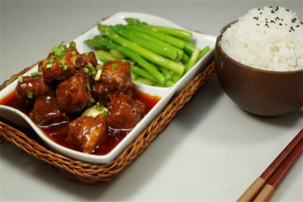 天添德排骨米饭加盟