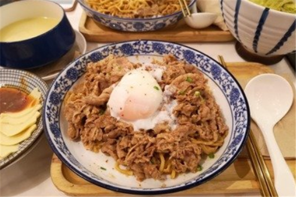 金玡居加盟