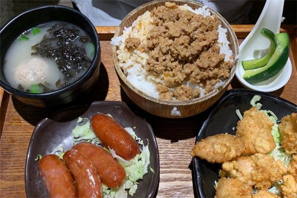 麻吉肉燥饭加盟