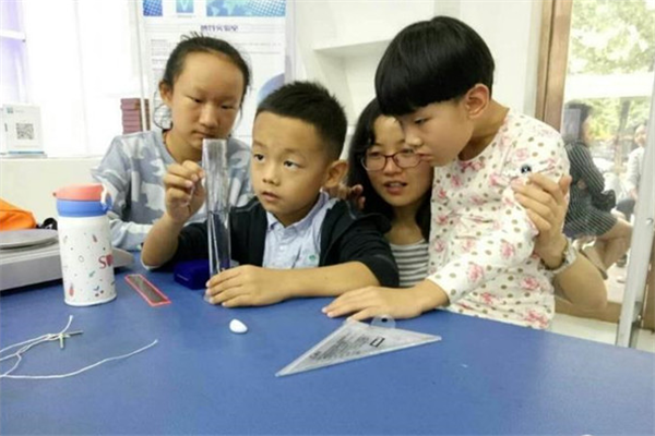 小贝尔实验室加盟