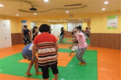 棒吉拉国际早教