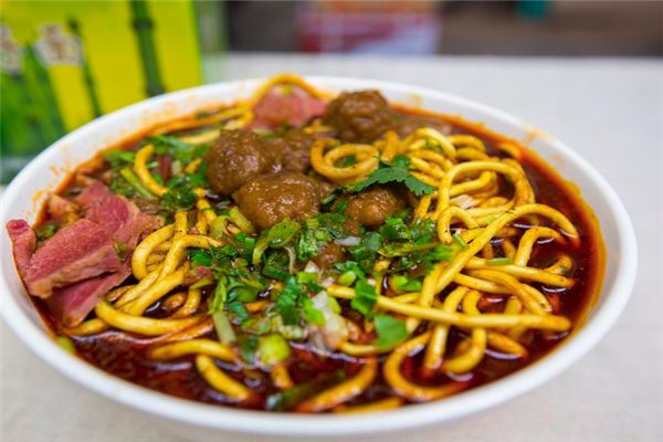 老白家牛肉丸子面加盟