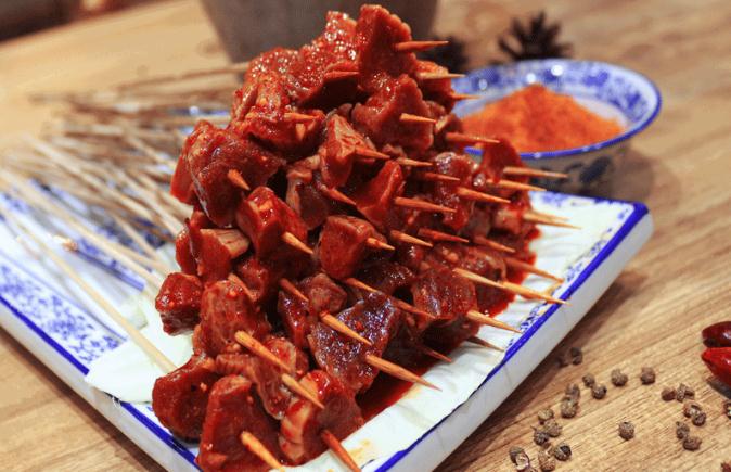轩货小郡肝串串香加盟