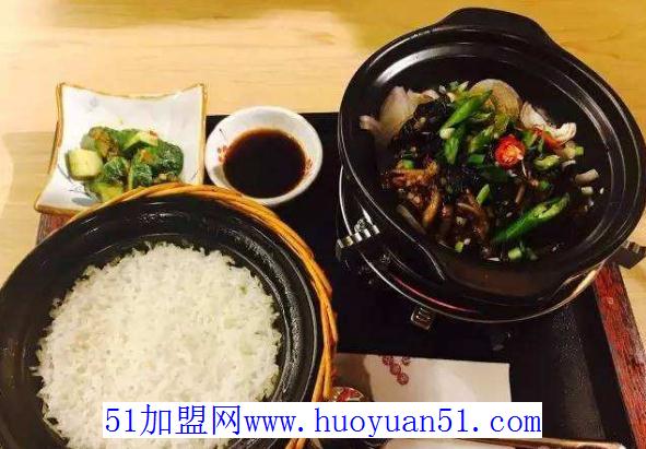 稻谷满仓瓦锅饭