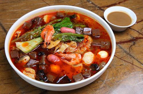 李大国麻辣烫