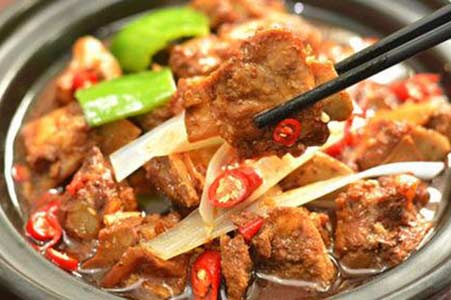 老友记黄焖鸡米饭
