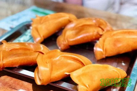 贺记蛋烘糕