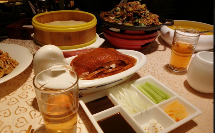 大鸭梨烤鸭店