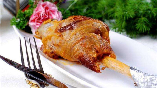 草原狼烤羊腿 草原狼烤羊腿