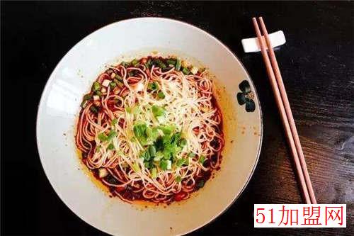 重庆愚小面加盟