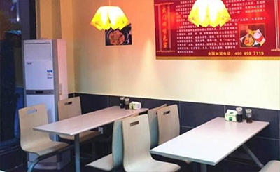 吉东家黄焖鸡米饭加盟