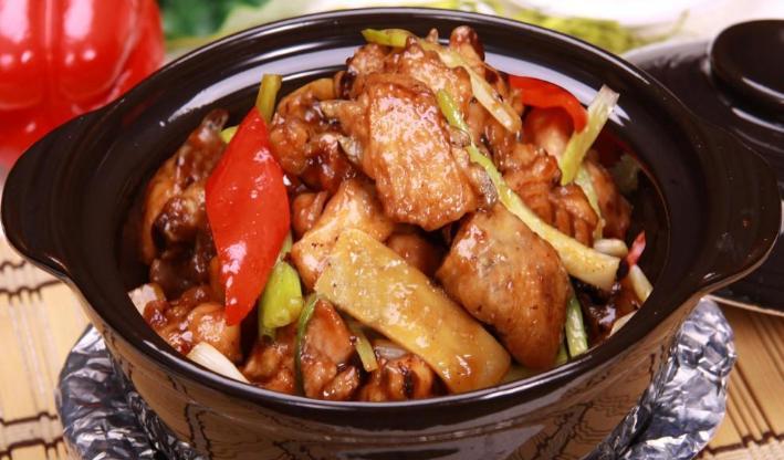 鲁正黄焖鸡米饭加盟