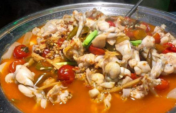 蛙三泡椒牛蛙加盟