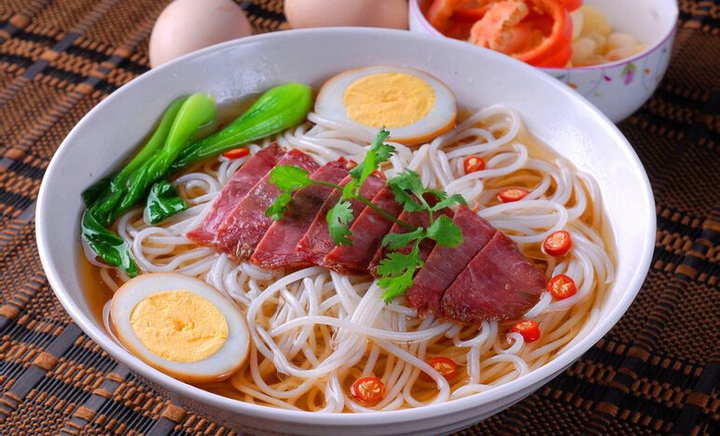 谭仔云南米线加盟