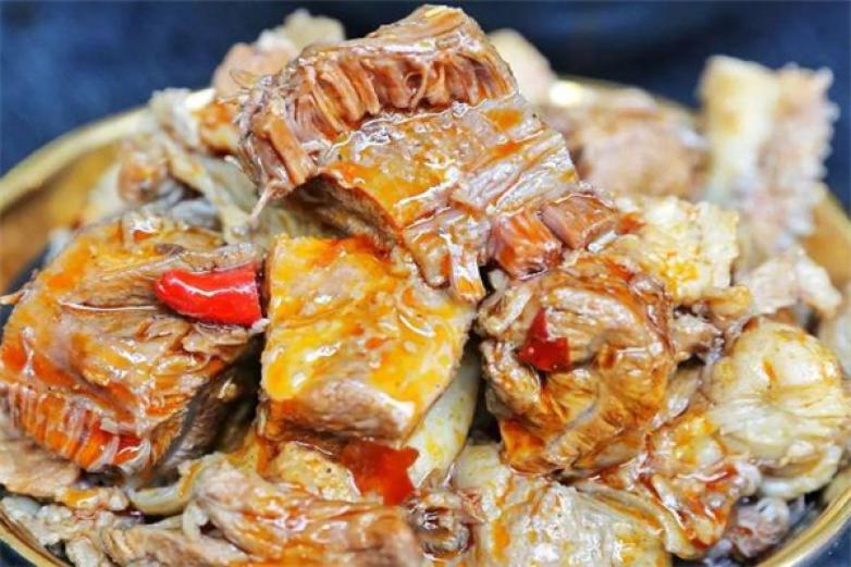 叁哩囤鲜牛肉火锅加盟