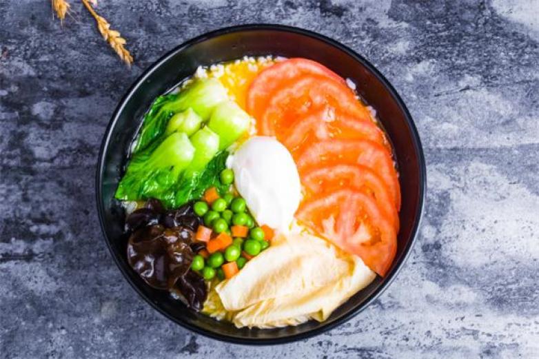 侑汤侑饭烫饭加盟