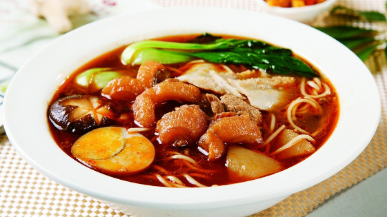 牛师傅牛肉面加盟