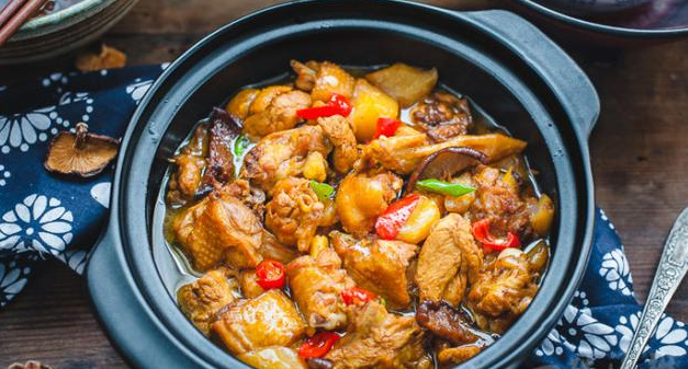 汤正宗黄焖鸡米饭加盟