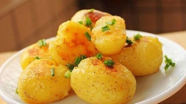 炕土豆餐饮加盟