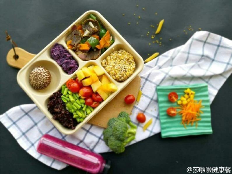 莎啦啦健康餐加盟