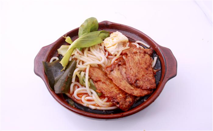 奇味美食米粉加盟
