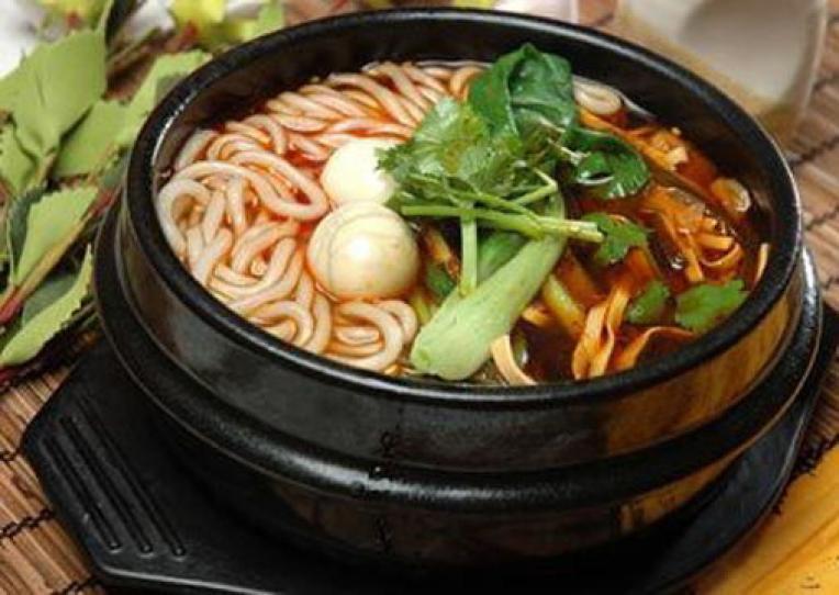姐第俩中餐加盟