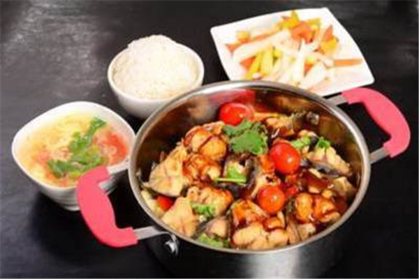 锅太吉爪爪饭加盟