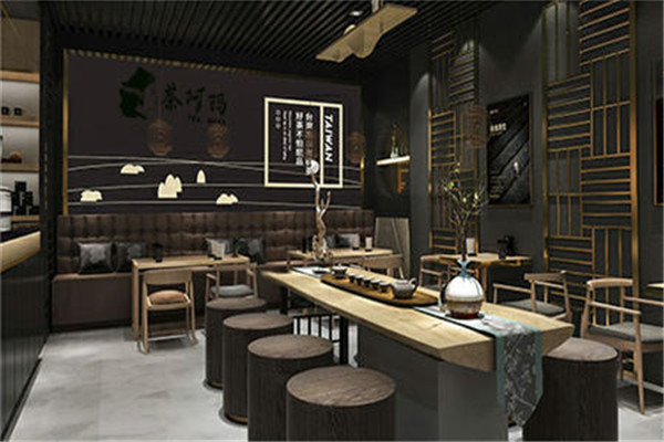 茶阿玛后面