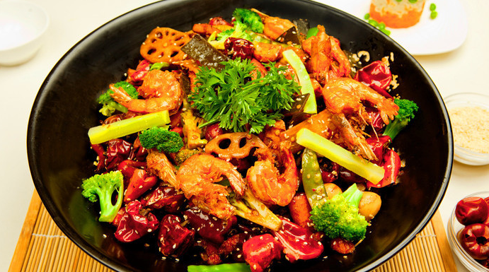 川金源麻辣香锅加盟