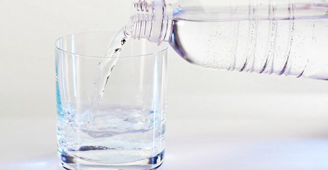 绿然苏打水饮料加盟