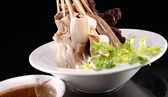 落云端串串香加盟